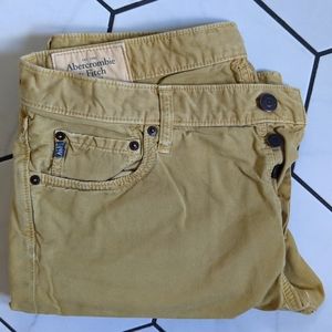 Abercrombie and Fitch Khaki 36 x 32